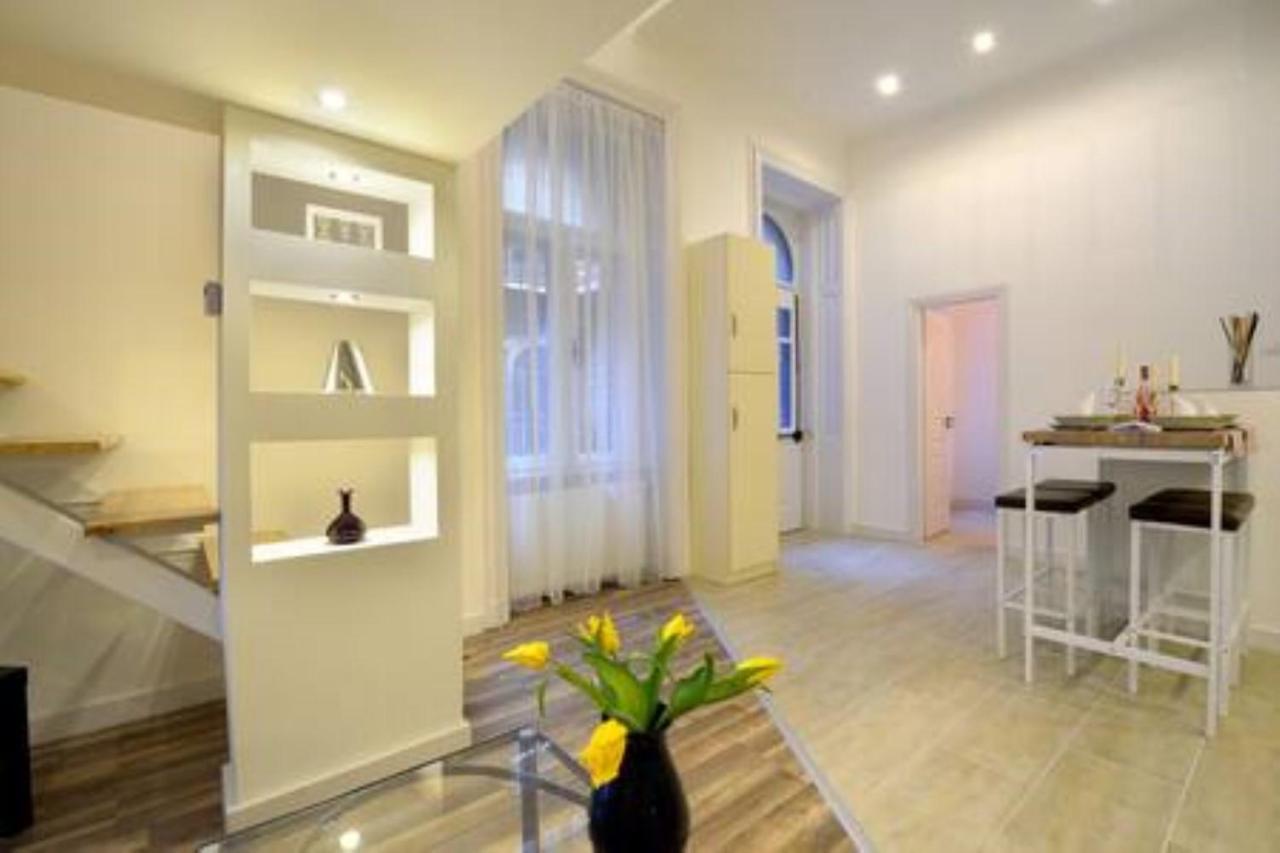 Orangehomes Two Bedroom Raday Str. Apartmán